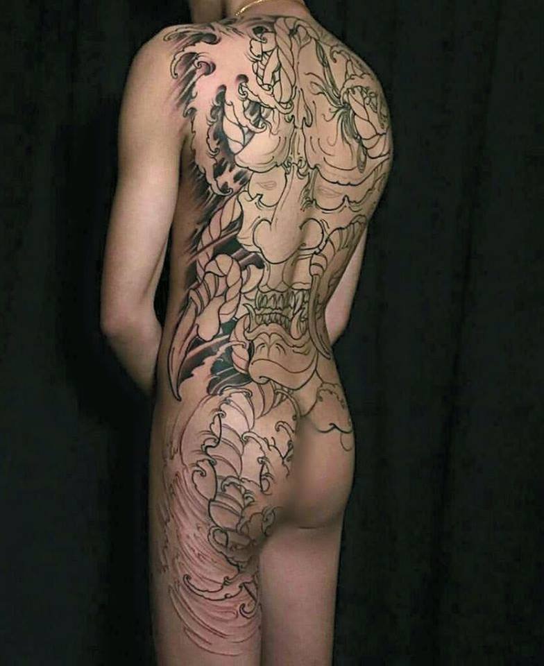-hình-xăm-nghệ-thuật-thực-hiện-dũng-tattoo 13